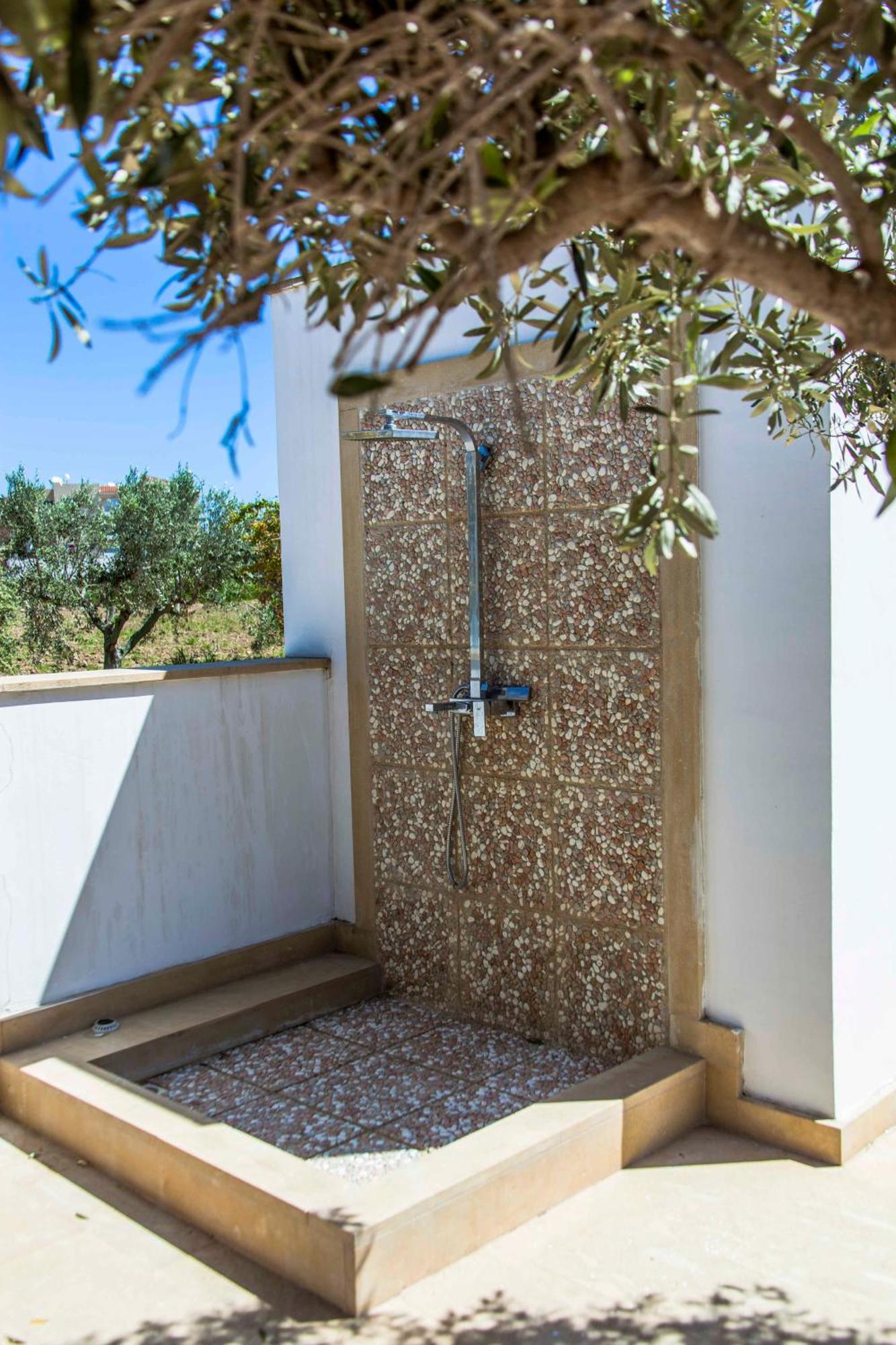 6 Bdr Villa With Tennis Court Paphos 外观 照片