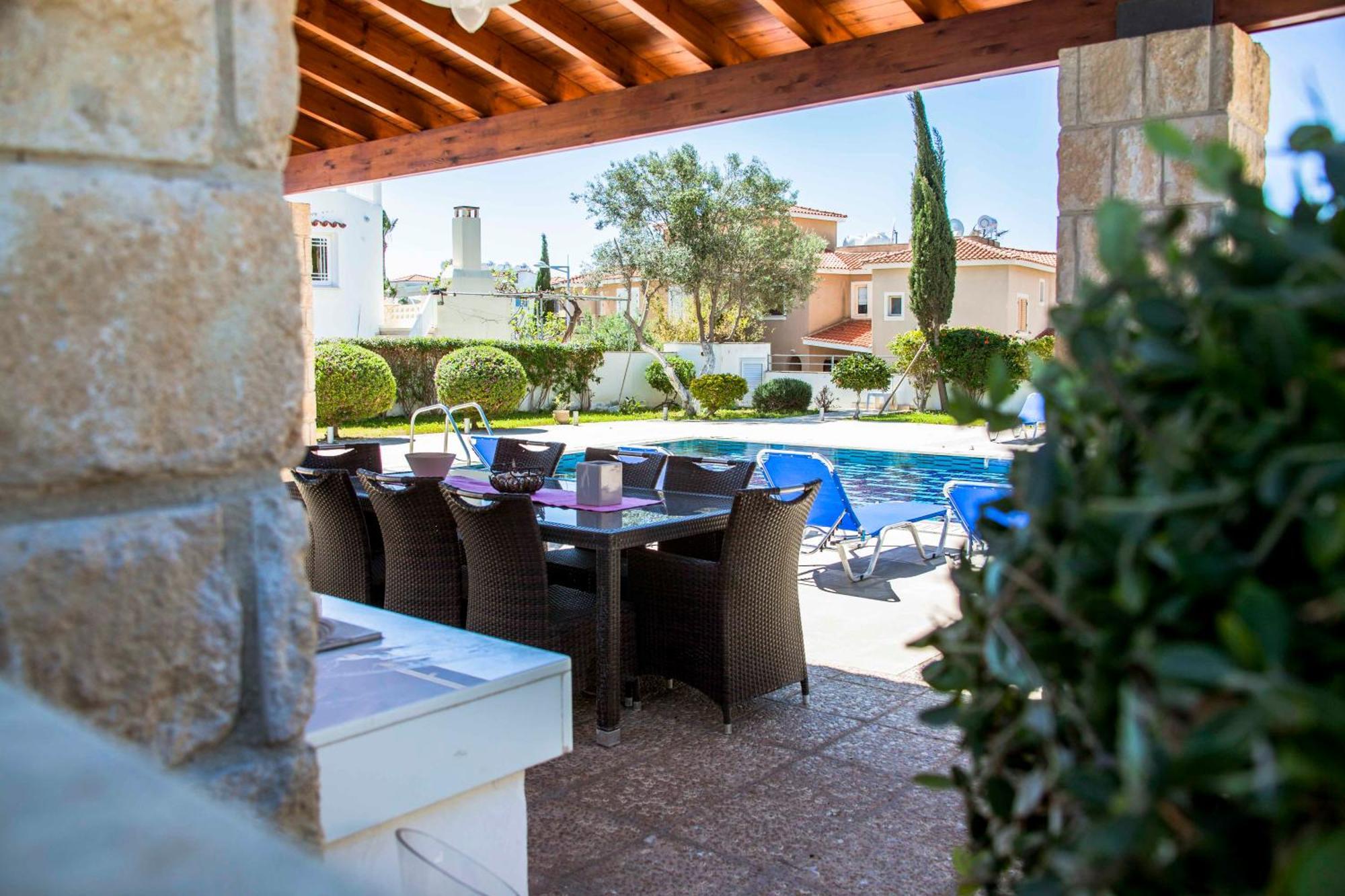 6 Bdr Villa With Tennis Court Paphos 外观 照片