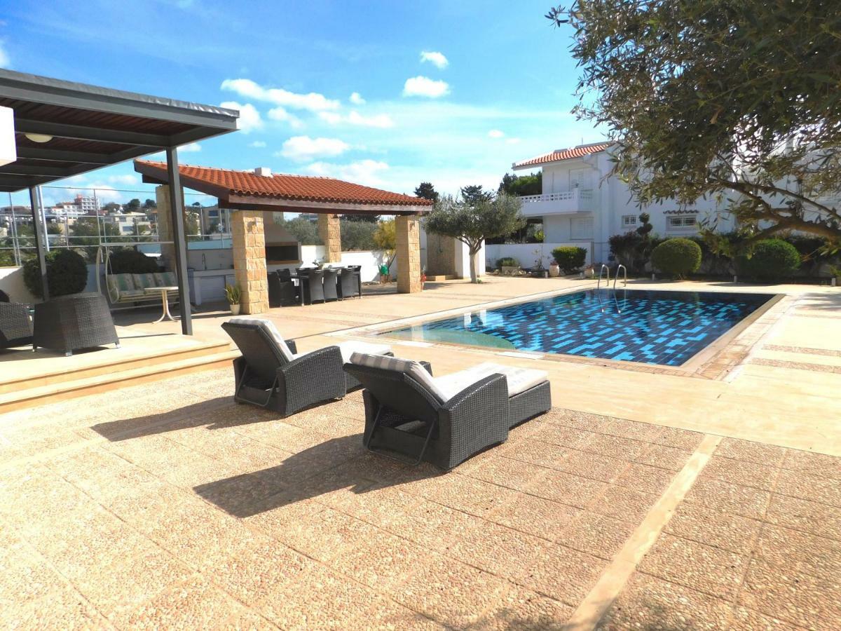 6 Bdr Villa With Tennis Court Paphos 外观 照片